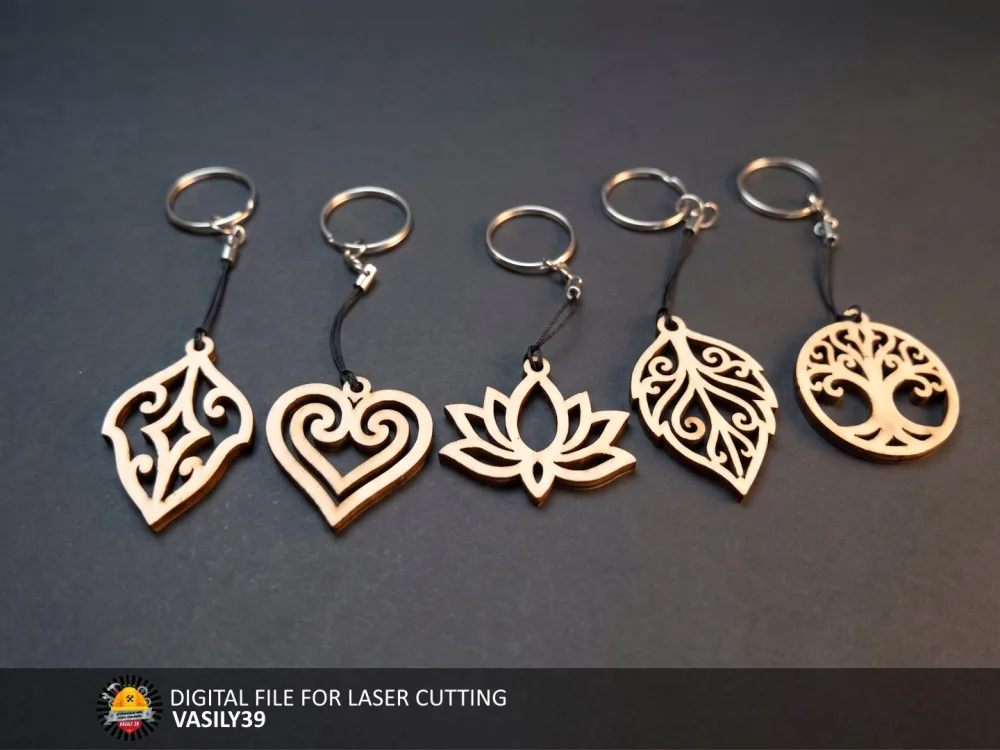 Pendants and Keychains Set 00299