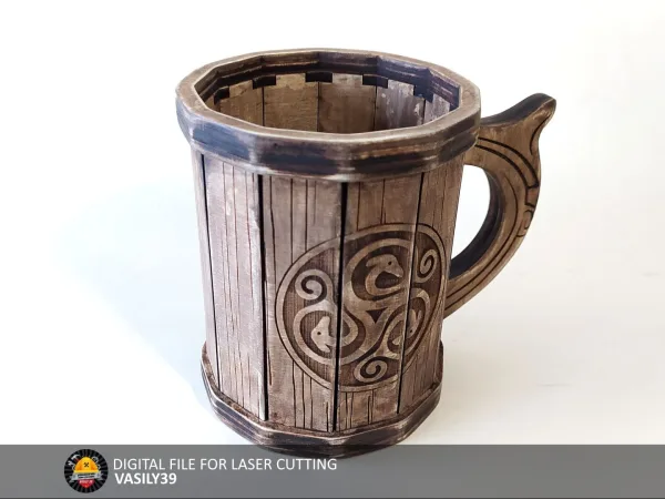 Wooden mug 00118