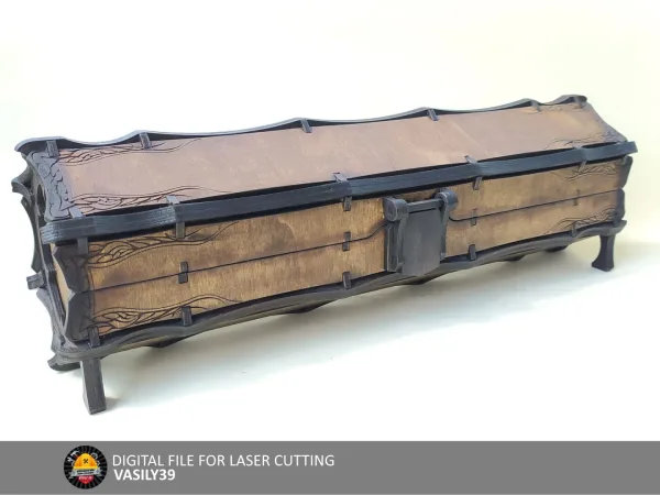 Vampire chest 00184